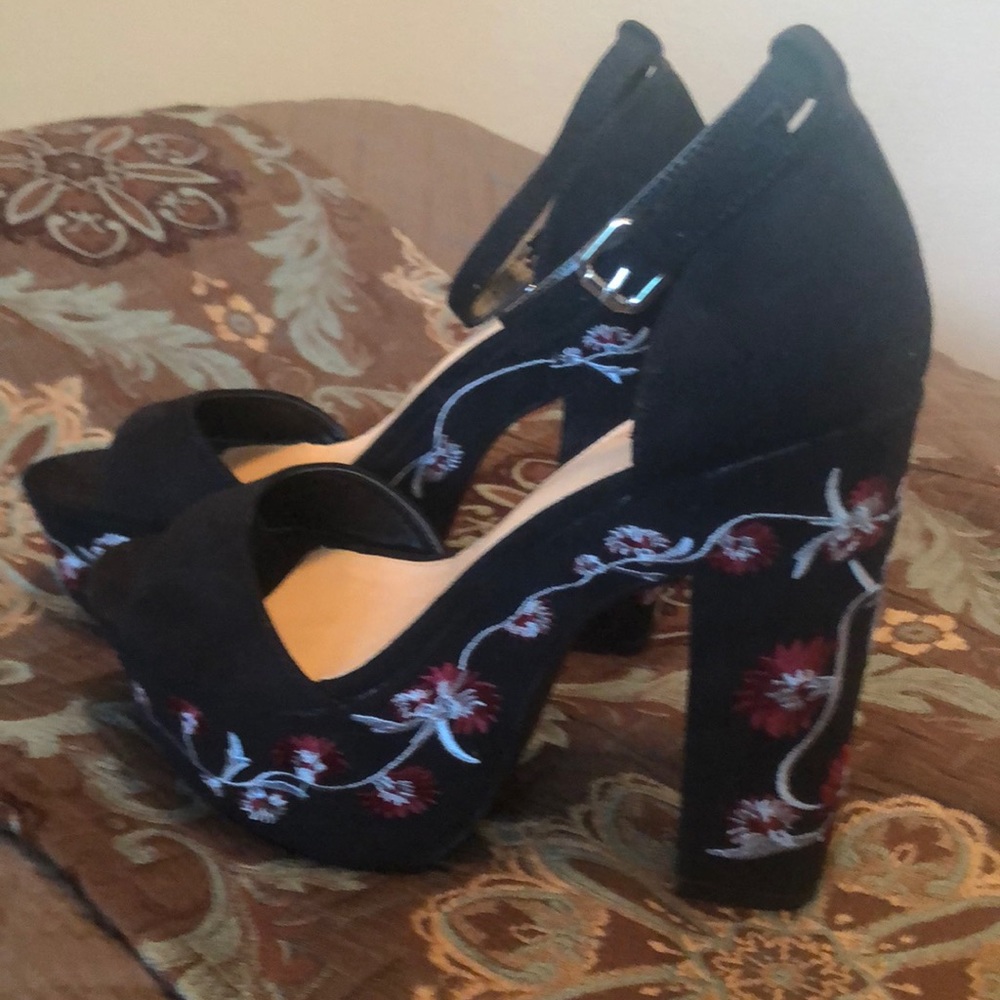 Never worn multi color platform heels